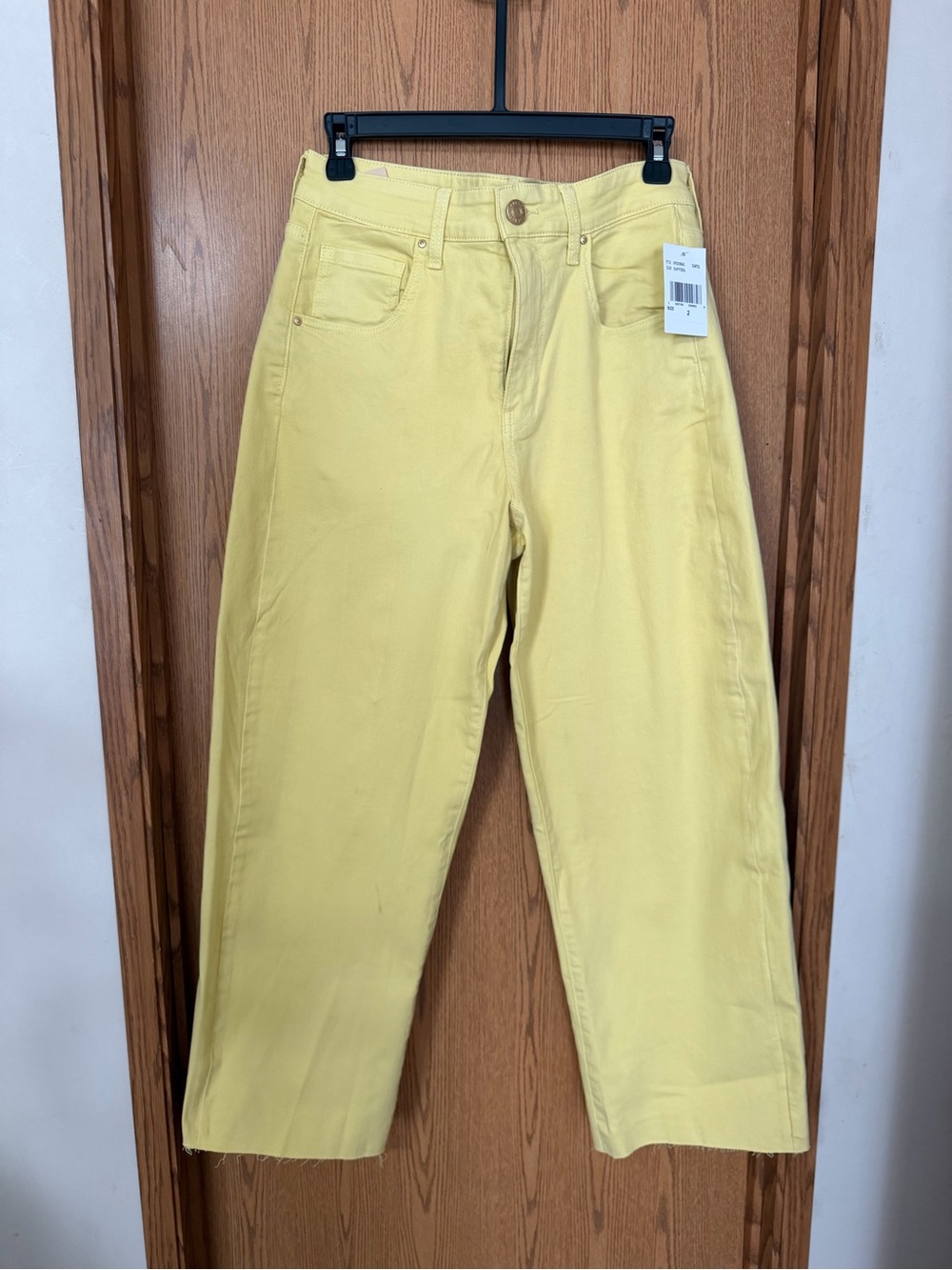 Kut from the Kloth Daffodil Yellow High Rise Wide Leg Crop Jeans Size 2 NWT